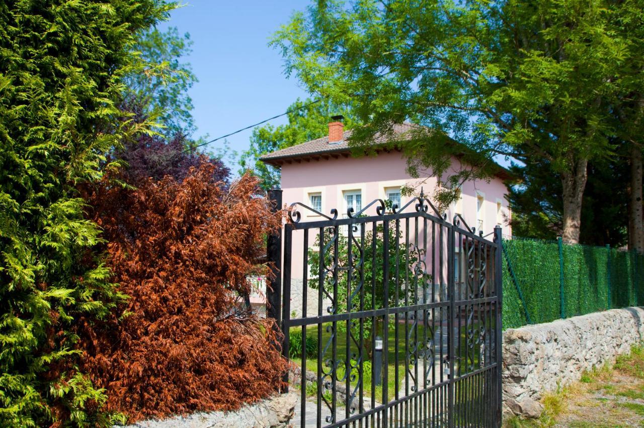 Villa Mercedes Pilona Exterior photo